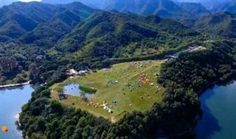 玉渡山 京郊游周末国庆1日【玉渡山】鲜为人知的人间仙境の湖泊·草甸·溪水·峡谷·瀑布·登山·环湖