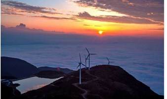 【国庆假期】10.3-4露营风车草甸东白山，探访张爱玲生活过的斯宅古村落（上海2天1晚）