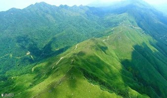 【登清远莫六公山】行走山脊上，俯瞰万亩峰林波浪 1天