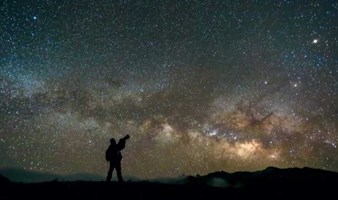 露营 周末2日 蝴蝶谷露营 原生态高山草甸 · 看星光银河、日出日落、云海风车、烧烤趴