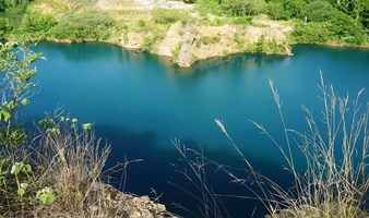 10.1登虞山，走剑道，穿越三生石，远观网红石，打卡翡翠湖，感受古镇慢生活