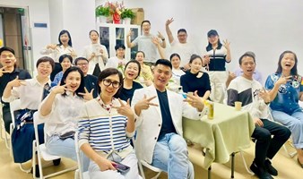 龙华周三书友会